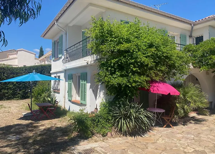 Chez Madou, T1 En Bas De Villa Et Rez De Jardin A 900M De La Mer Et Des Commerces